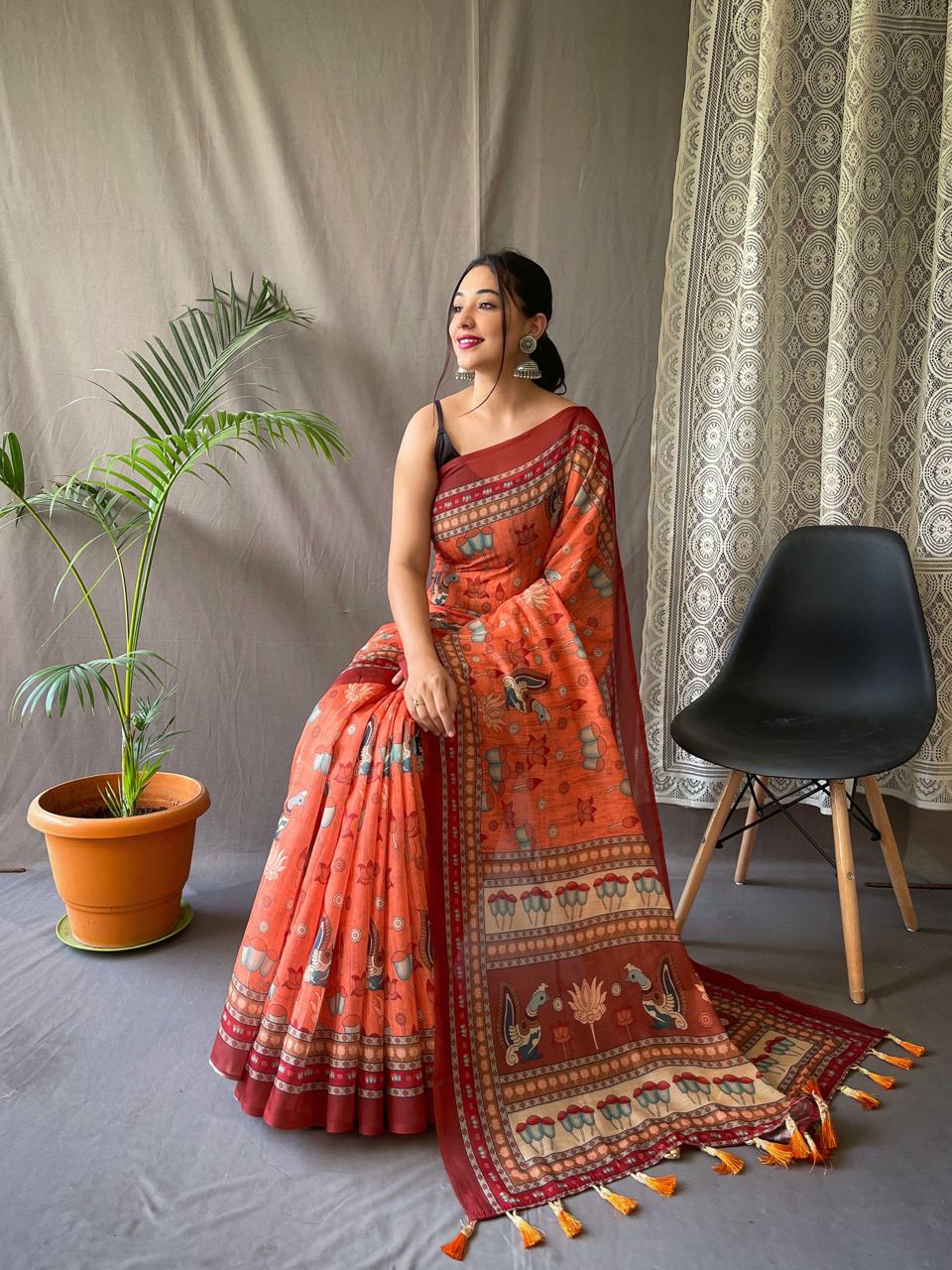 Women's Artistic Terracotta Orange Linen Saree with Kalamkari Inspired Print & Tassel Detailing – Perfect for Casual Festivities & Cultural Events - Image 4